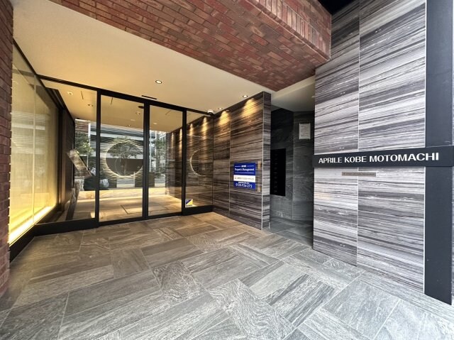 元町駅 徒歩7分 2階の物件外観写真