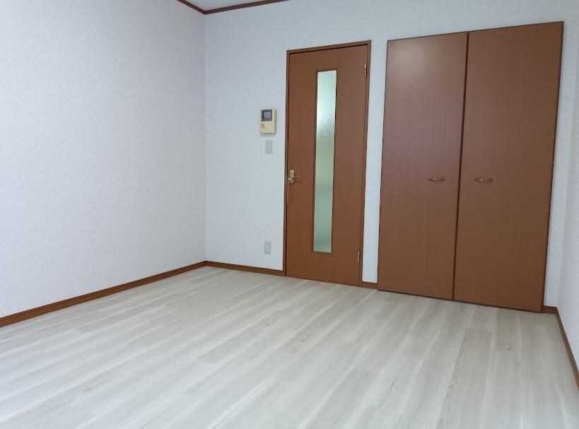 イーストアベニューの物件内観写真