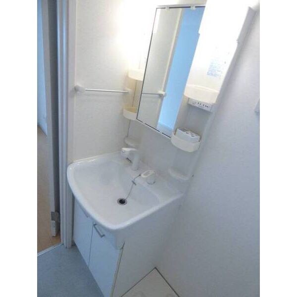 クレフラスト愛宕橋Ｂの物件内観写真