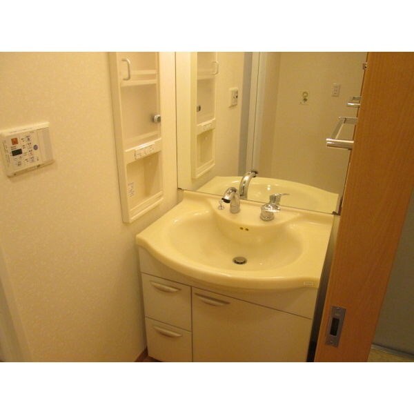 グランビュー晩翠通の物件内観写真