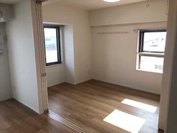 ロージェ泉中央の物件内観写真