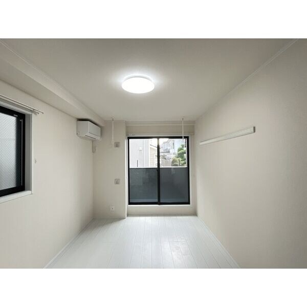 RS Residenceの物件内観写真