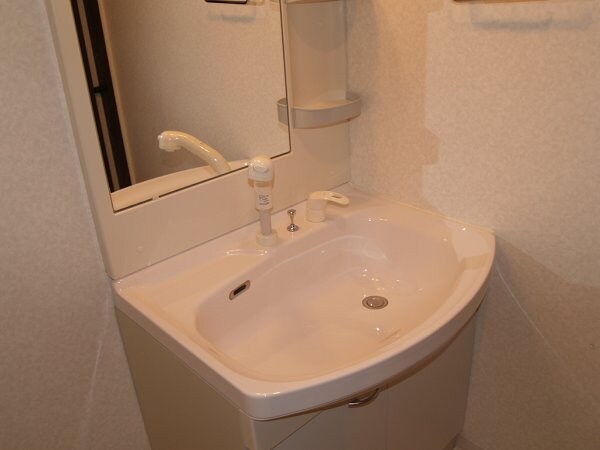 ヴィアーレ勾当台Ⅱの物件内観写真