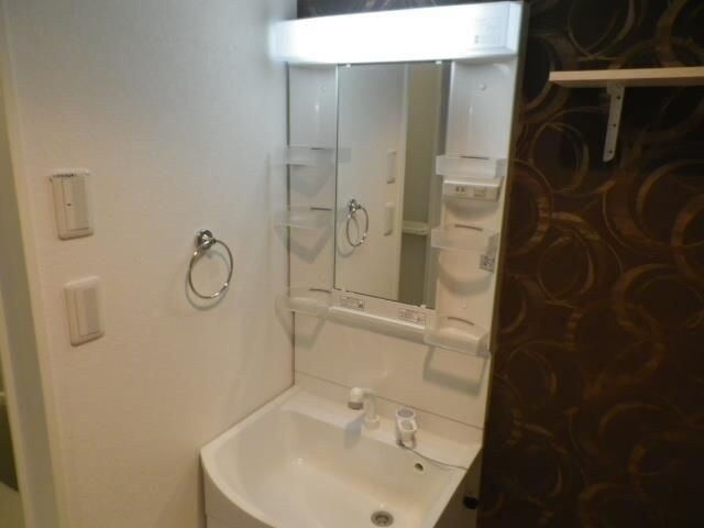 グラード旭ヶ丘の物件内観写真