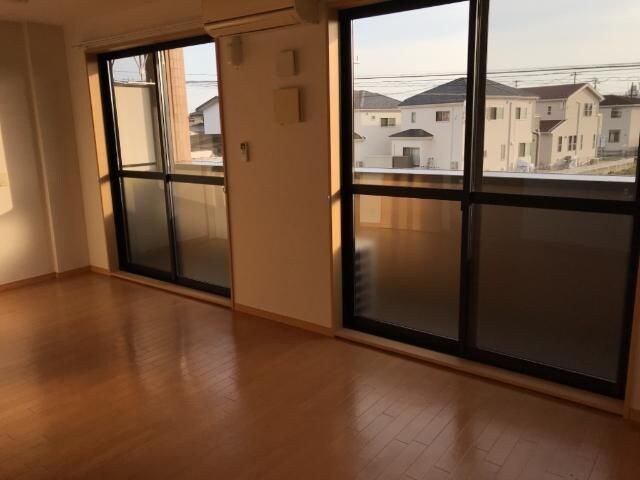 グランディール泰英２号館の物件内観写真