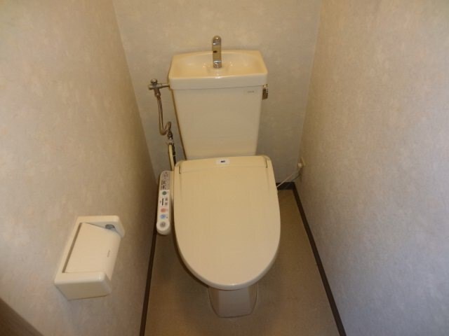 クレストール市名坂の物件内観写真