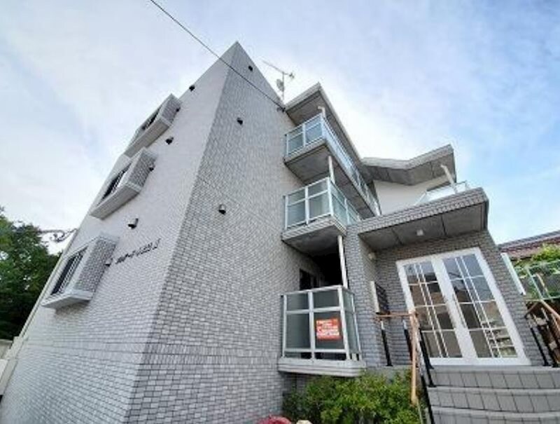 ソレアード小松島Ⅱの物件外観写真