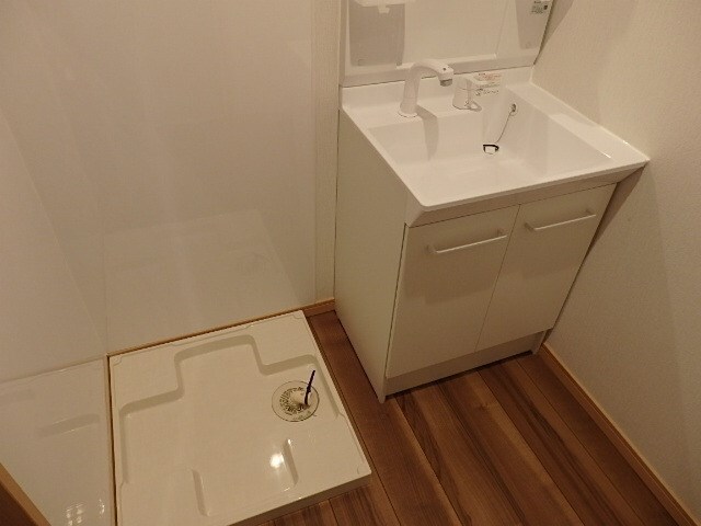 イデアル六丁の目の物件内観写真