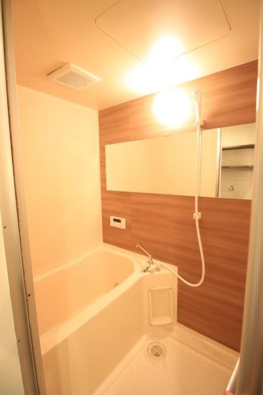 ホワイトキャッスル八乙女IIIの物件内観写真