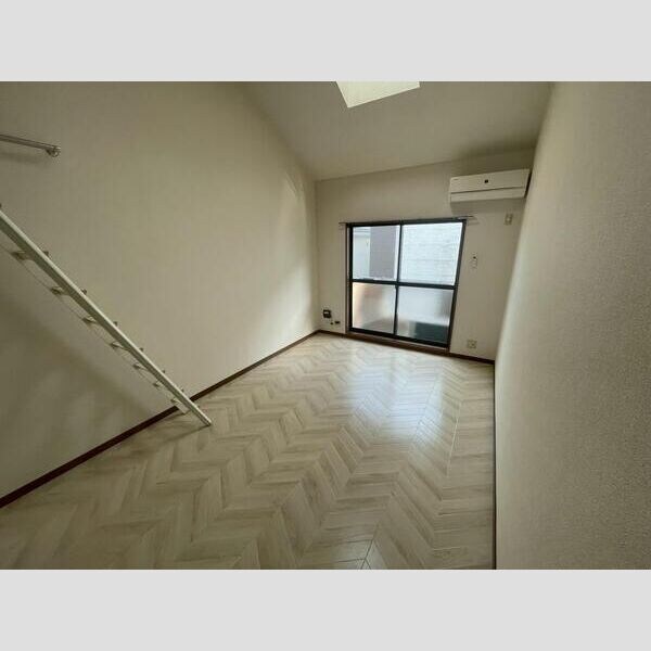 ウエストキャッスル河原町の物件内観写真