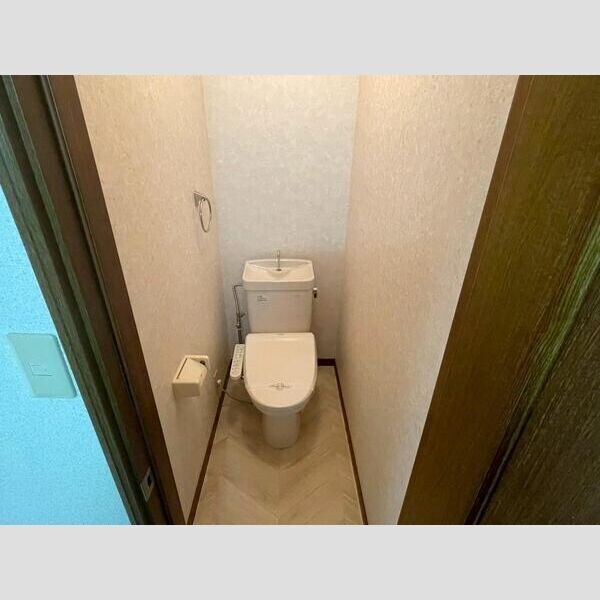 ウエストキャッスル河原町の物件内観写真