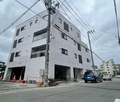 ルミエール長町の物件外観写真