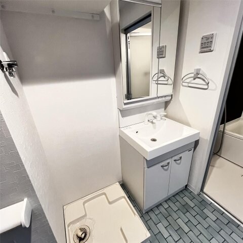 メルヴェーユ東八番丁の物件内観写真