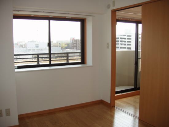 ベルメゾン新田東の物件内観写真