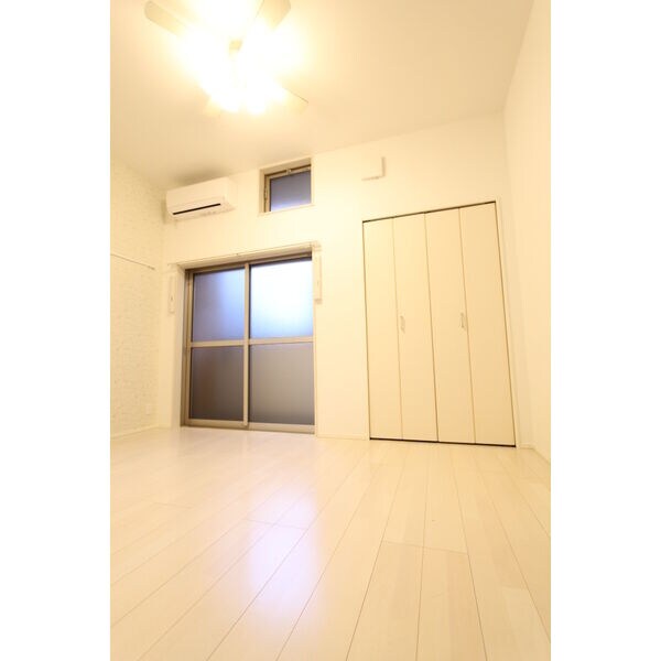 プランドール旭ヶ丘の物件内観写真