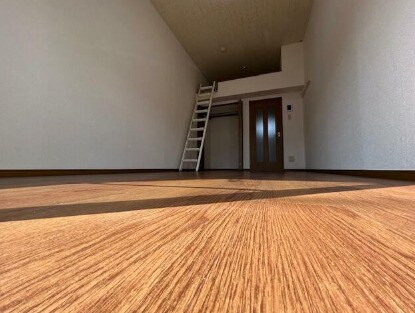 サンスイート八乙女の物件内観写真