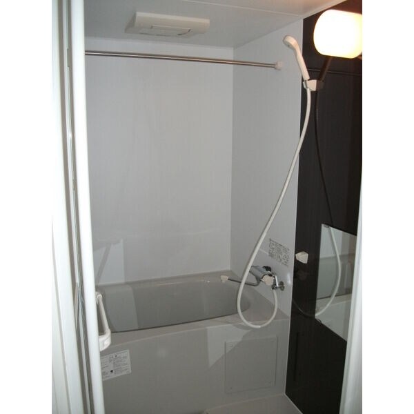 ラ・カーサ　イズミの物件内観写真