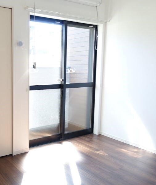 シャンテスクエア新田の物件内観写真