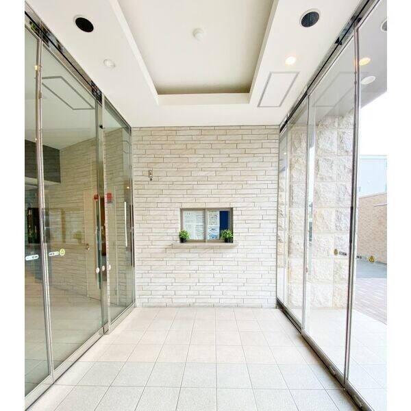 リビングステージ広瀬川の物件外観写真