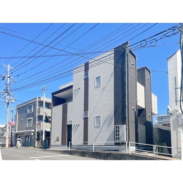 シャーロットの物件外観写真