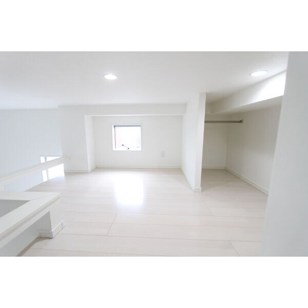 シャーロットの物件内観写真