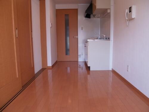 エルスタンザ子平町の物件内観写真