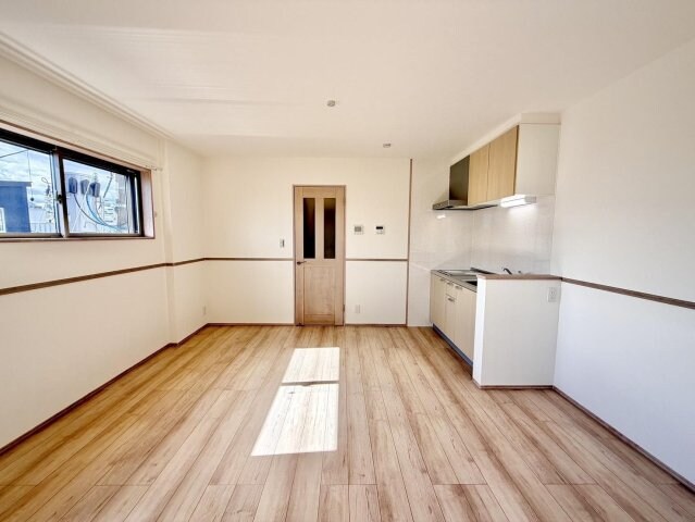 シャイニングパレス宮城野原の物件内観写真