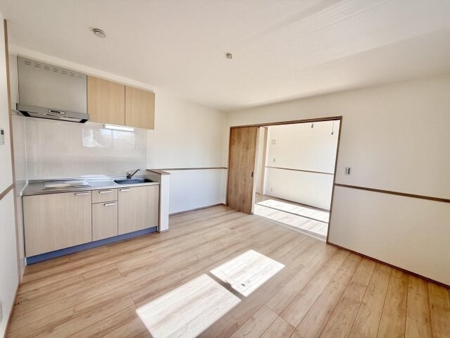 シャイニングパレス宮城野原の物件内観写真