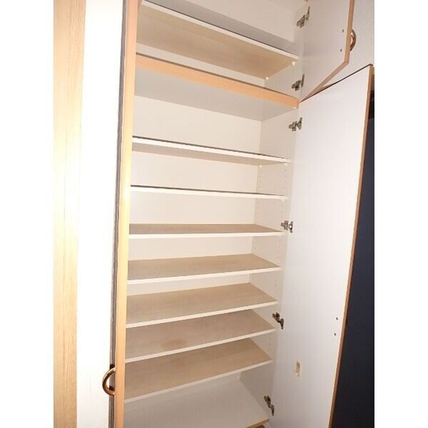 イーストプラザ名掛丁の物件内観写真