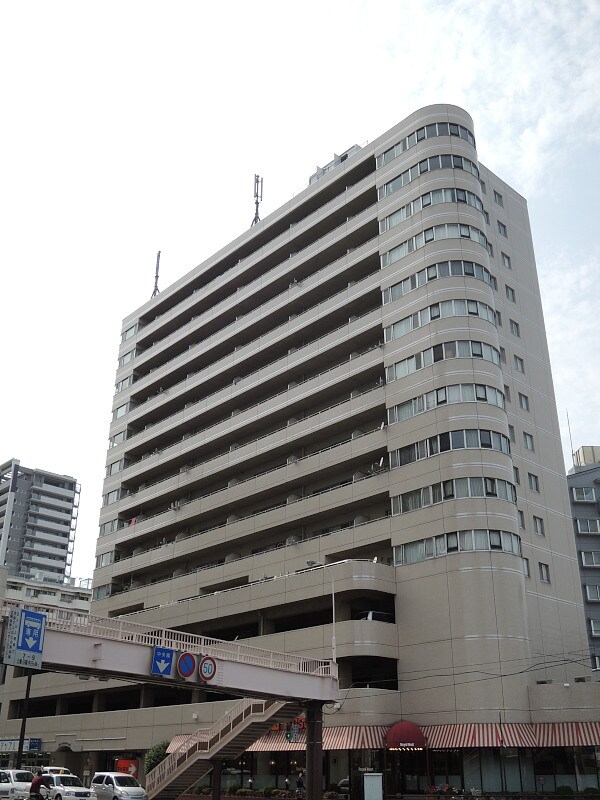 スカイコート上杉の物件外観写真