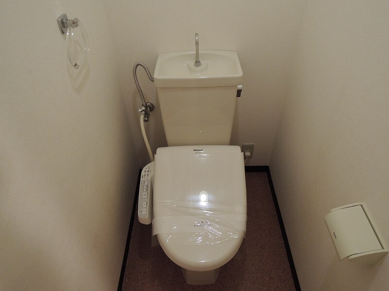 スカイコート上杉の物件内観写真