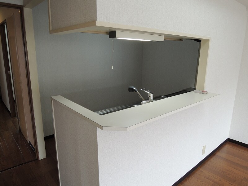 スカイコート上杉の物件内観写真