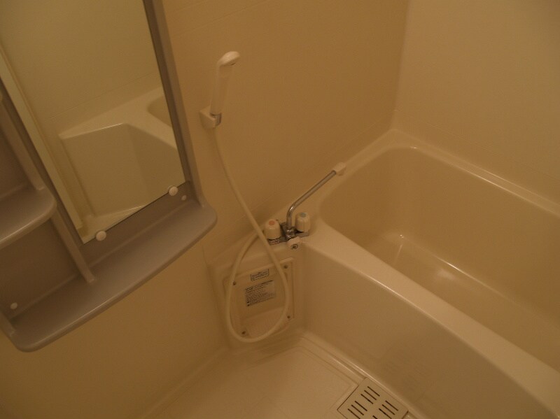 アルティザ仙台花京院の物件内観写真