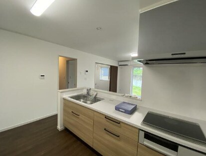 明泉　水の森　の物件内観写真