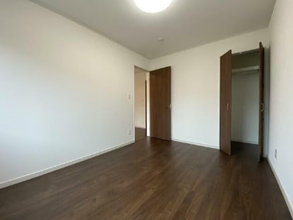 明泉　水の森　の物件内観写真