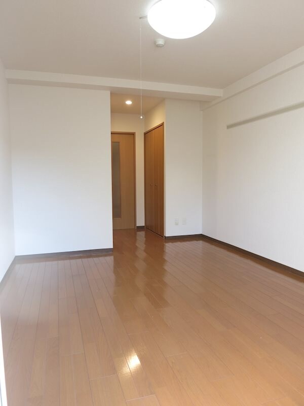 アントラ立町の物件内観写真