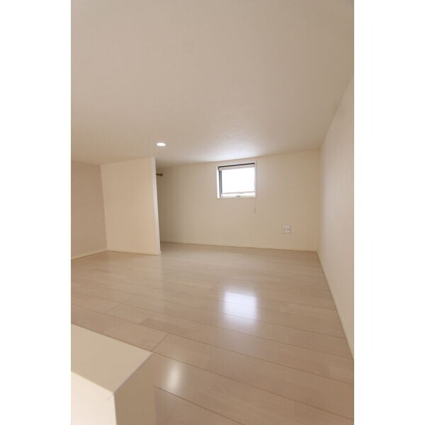 ル・シエル小松島の物件内観写真