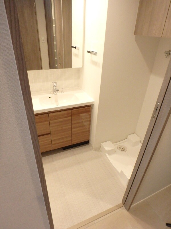 シーズンフラッツＳＥＮＤＡＩEASTの物件内観写真