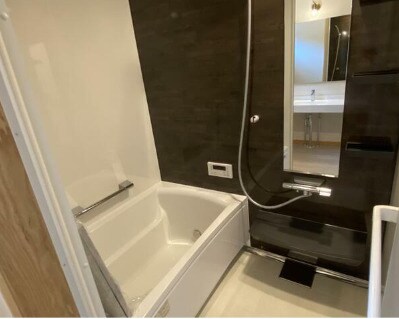 明泉　水の森　の物件内観写真