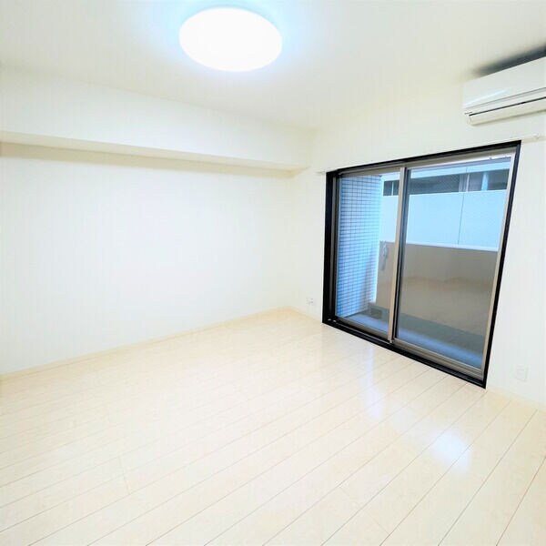 県庁前レジデンスの物件内観写真