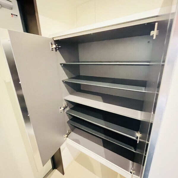 県庁前レジデンスの物件内観写真