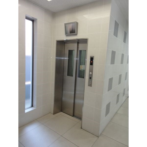 ヴィアーレ勾当台Ⅱの物件外観写真