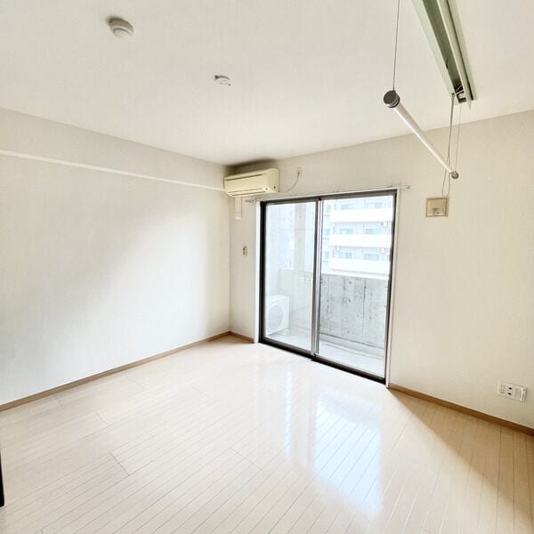 ヴィアーレ勾当台Ⅱの物件内観写真