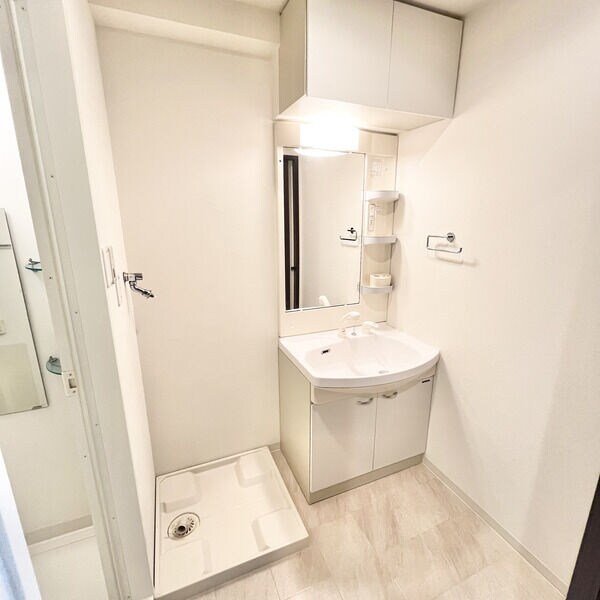 ヴィアーレ勾当台Ⅱの物件内観写真