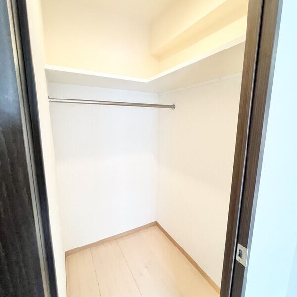 ヴィアーレ勾当台Ⅱの物件内観写真