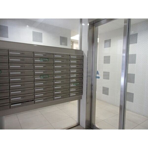 ヴィアーレ勾当台Ⅱの物件内観写真