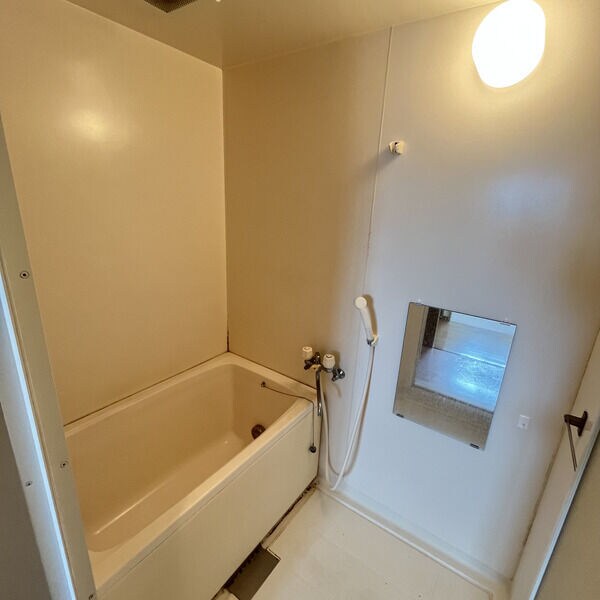 ラ・シャテロの物件内観写真