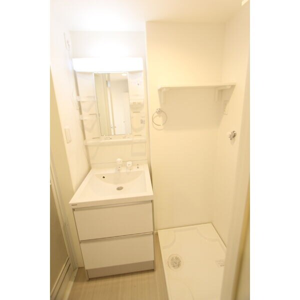 ポルコ　ロッソの物件内観写真