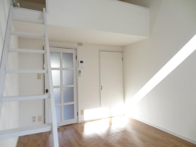 ロフティ富沢Ⅰの物件内観写真