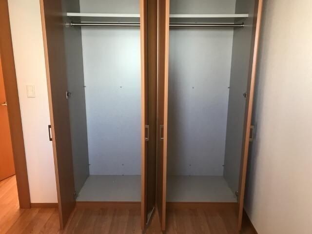 グランディール泰英１号館の物件内観写真